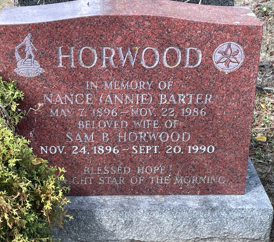 grave marker of annie horwood