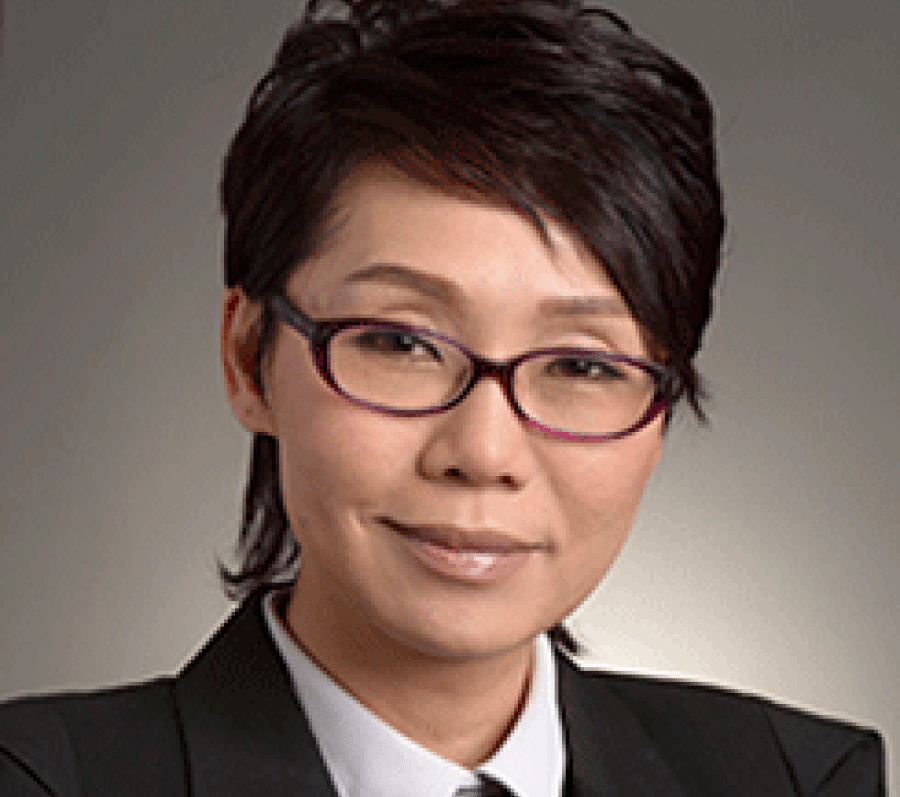 asian woman with glasses