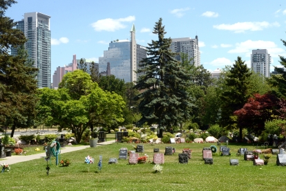 York Cemetery graves
