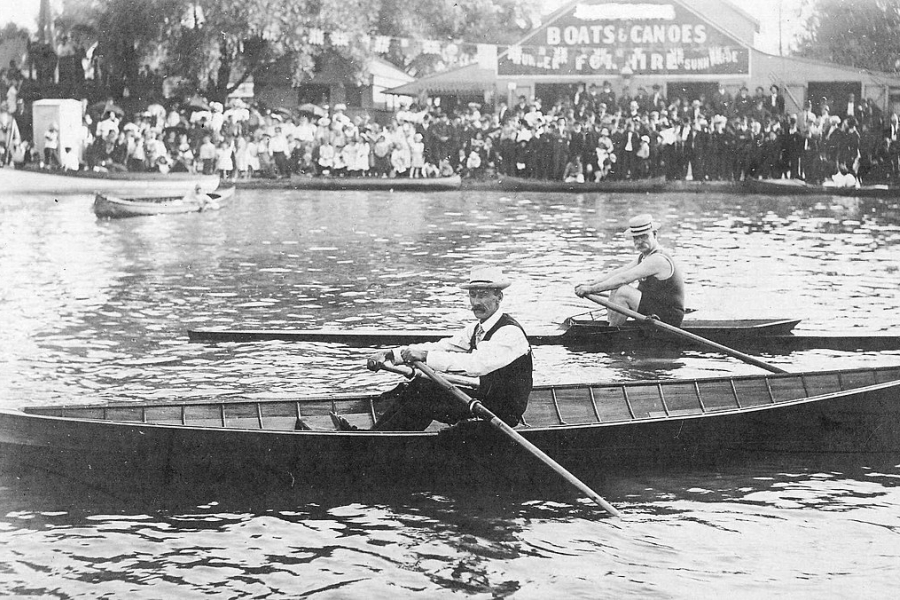 two men rowing