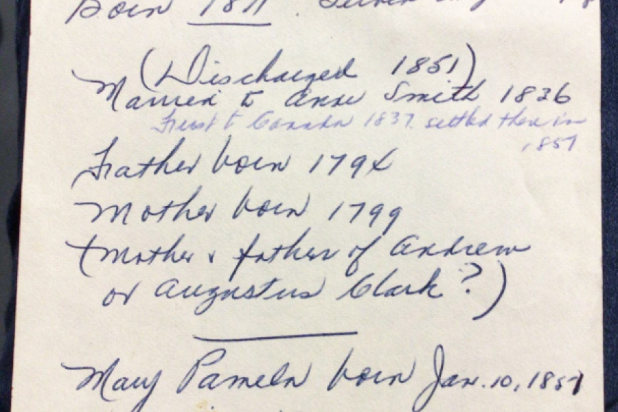 Handwritten historical notes on a sheet of paper with genealogical and military service information.