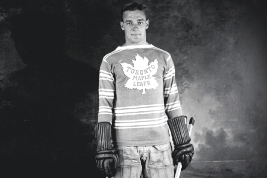 hockey player from many years ago 