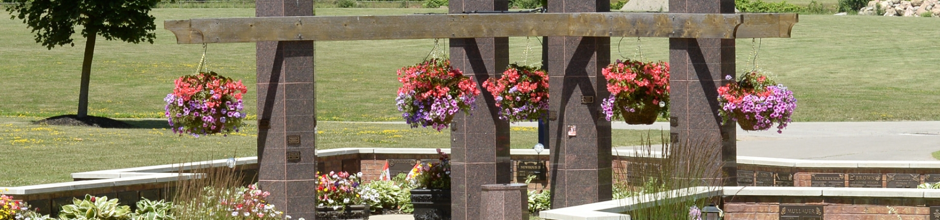 Wall Urn Graves & Column Niche